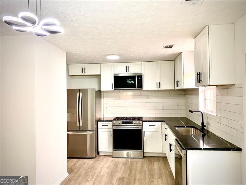 1533 INVERNESS Stone Mountain - 8