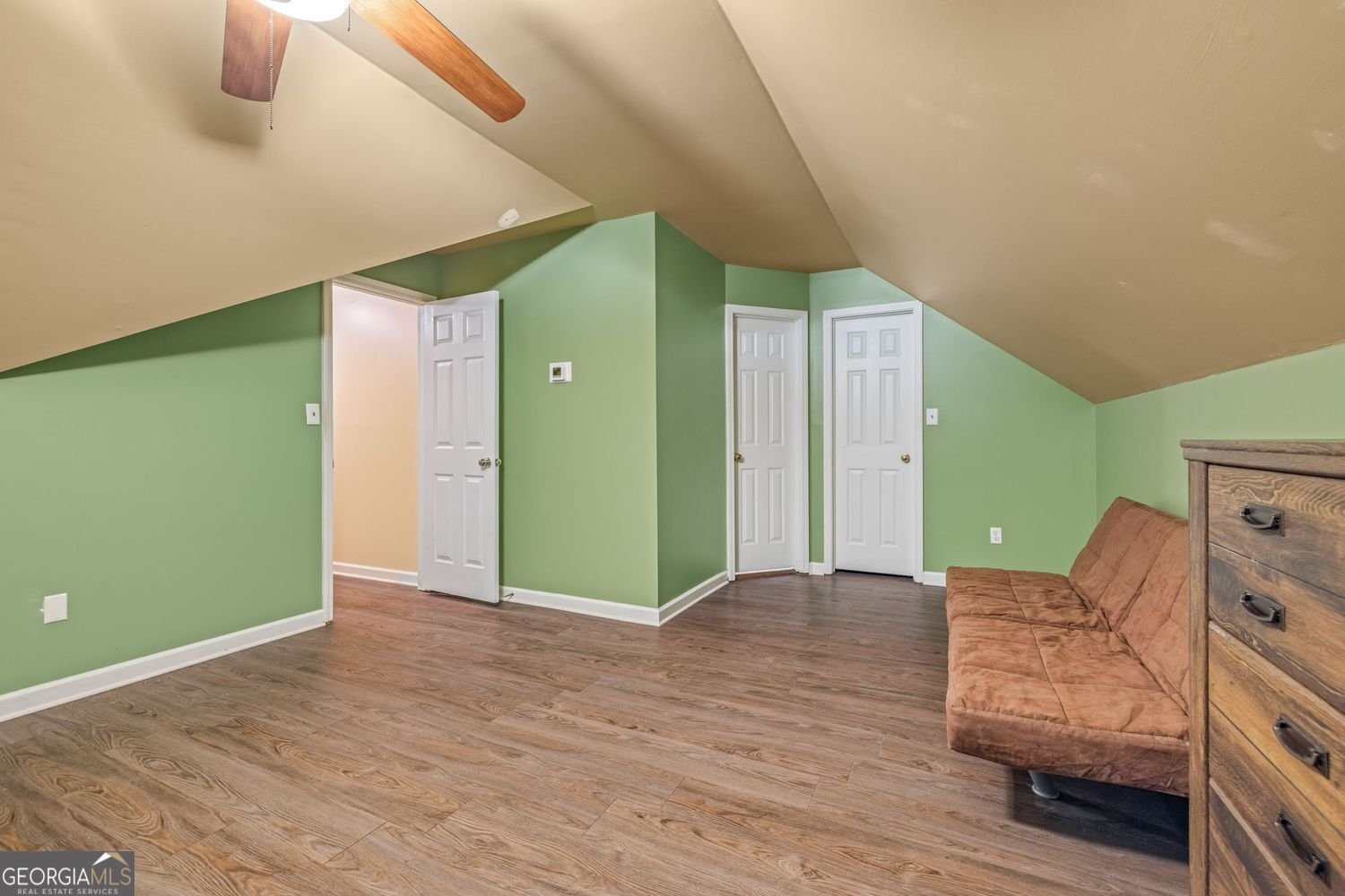 4609 Hunters Court Gainesville - 31