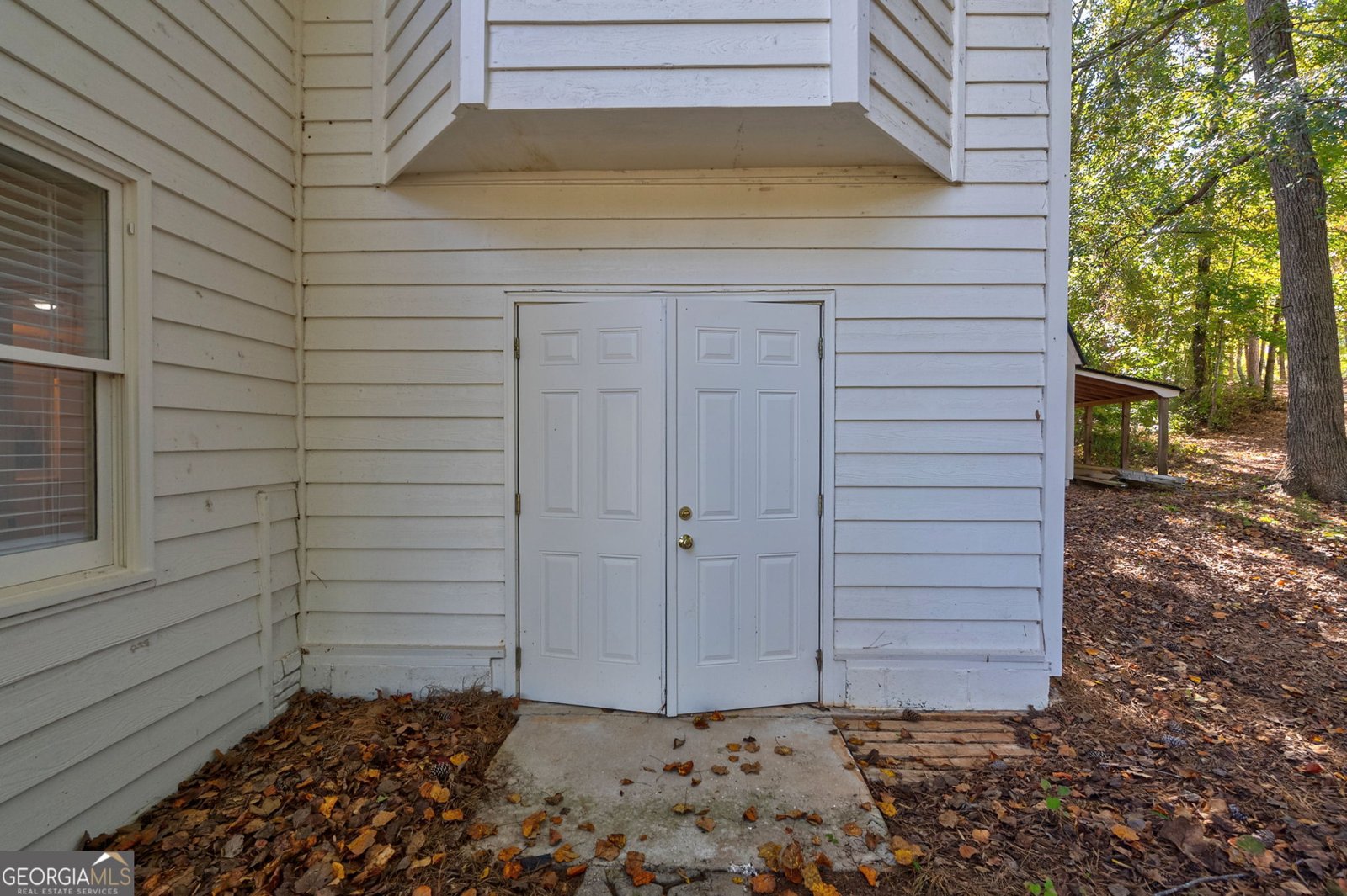 1691 White Oak Drive White Plains - 88