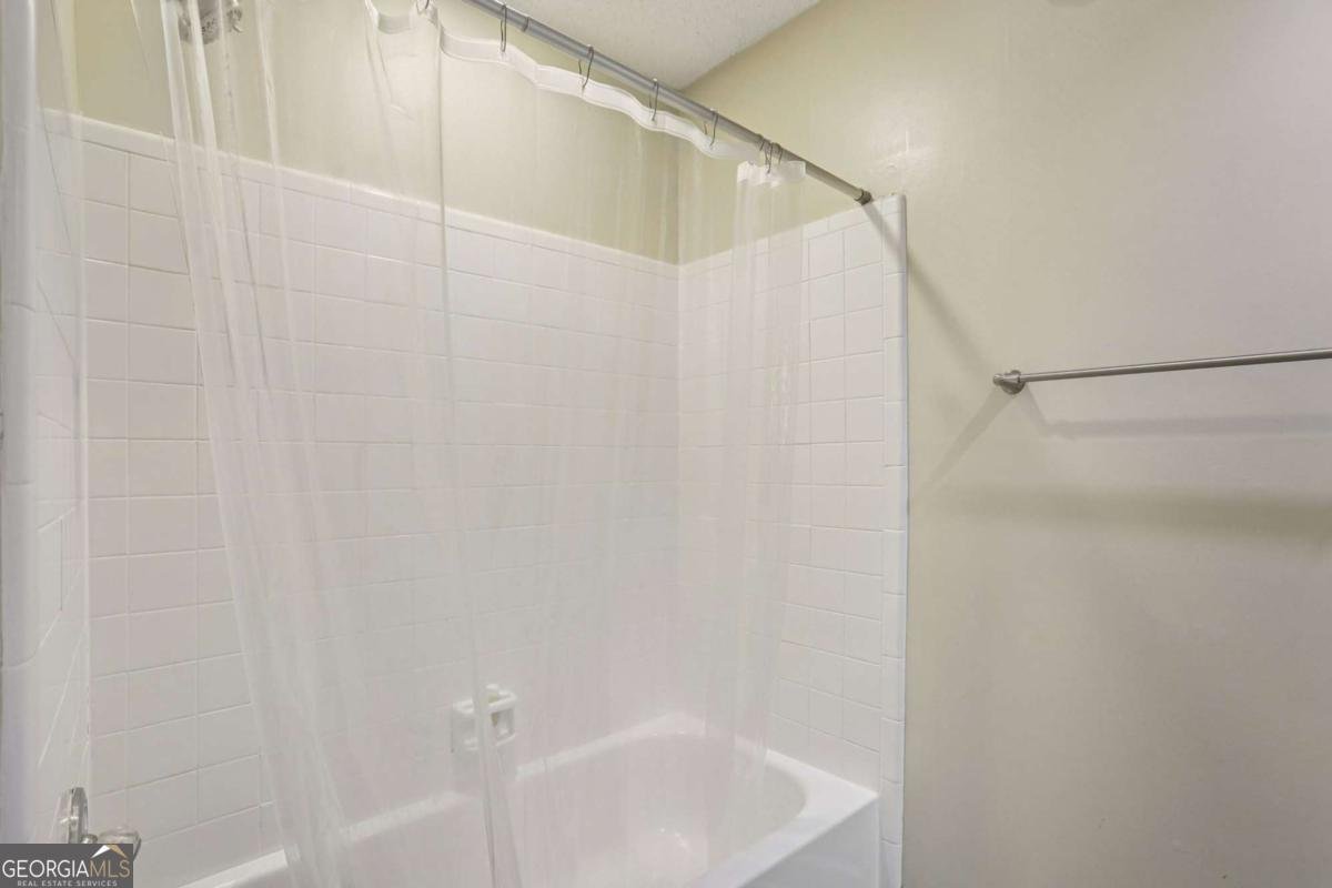 208 Bainbridge Drive Atlanta - 16