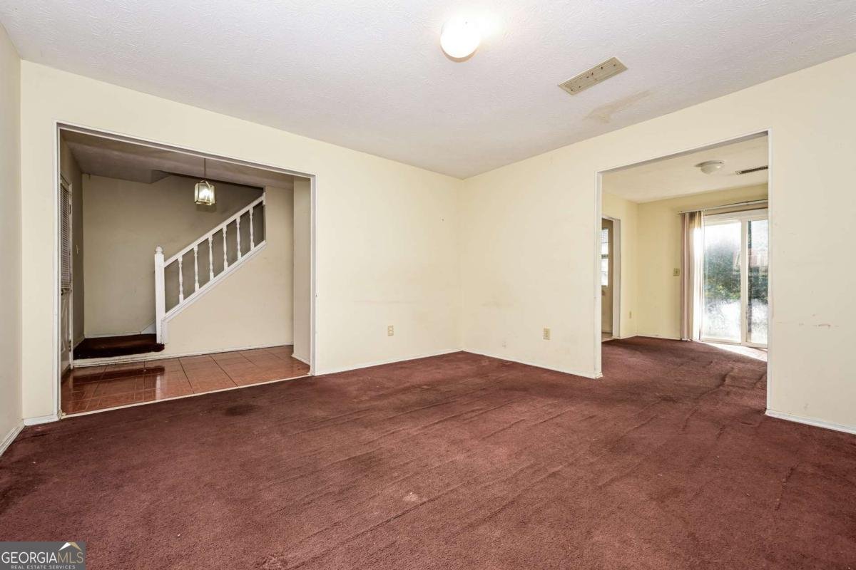 6182 Saint Charles Court Lithonia - 12