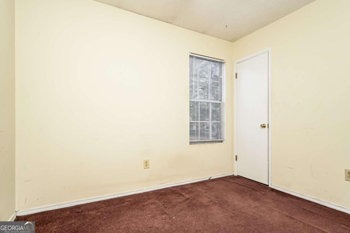 6182 Saint Charles Court Lithonia - 23