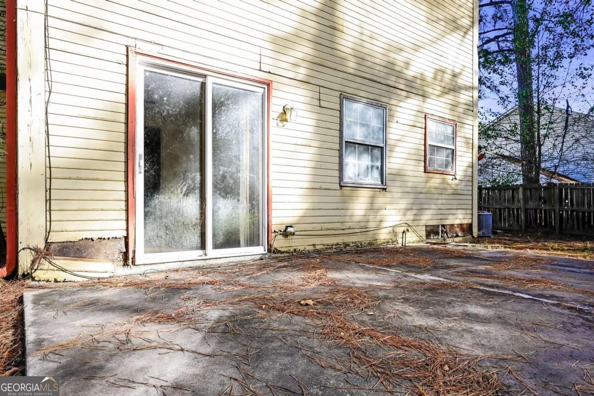 6182 Saint Charles Court Lithonia - 4