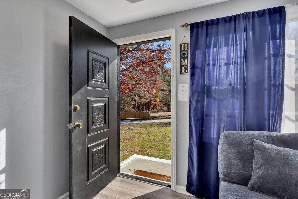 4385 Donegal Circle Lithia Springs - 6