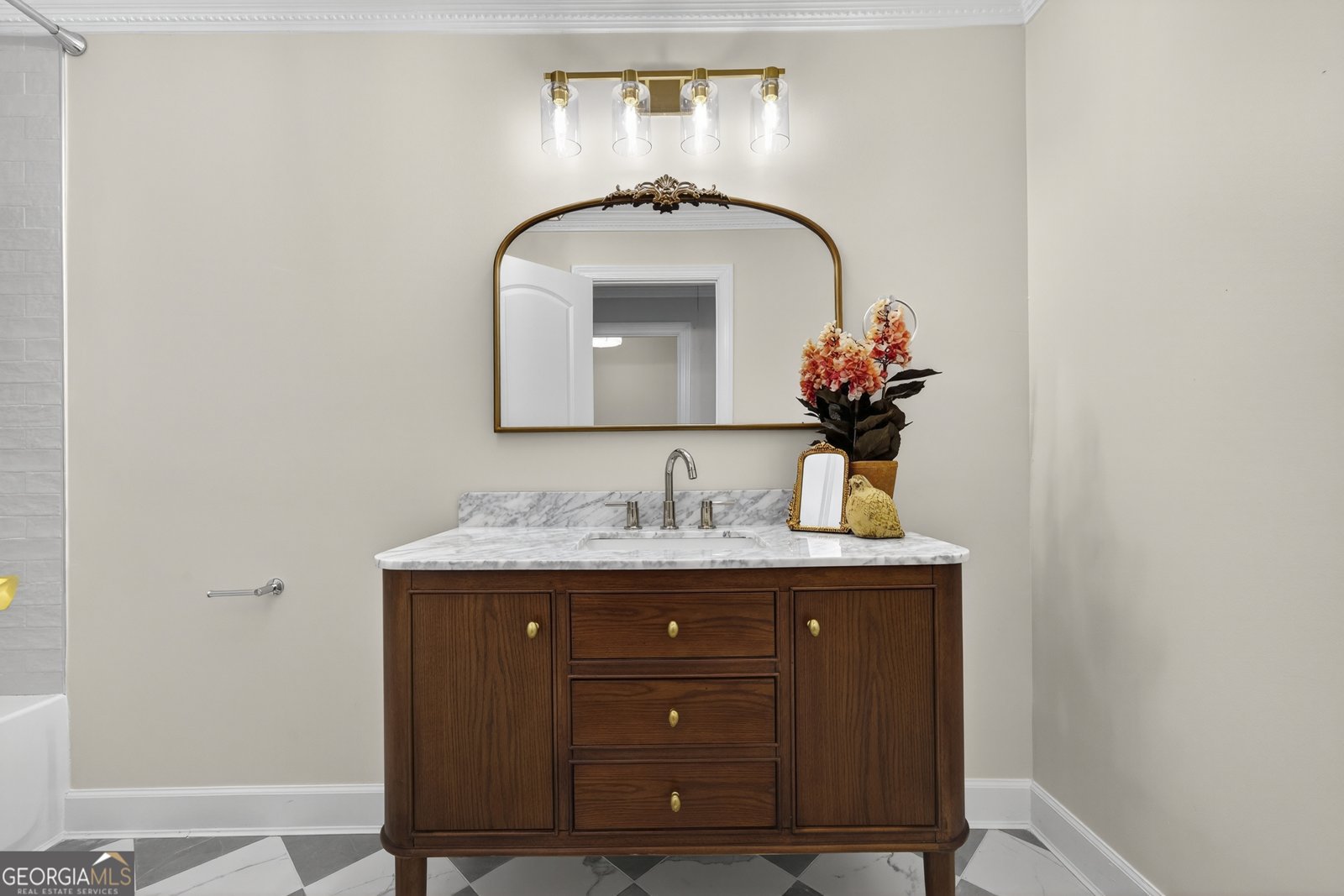 8294 Shelley Trail Macon - 36