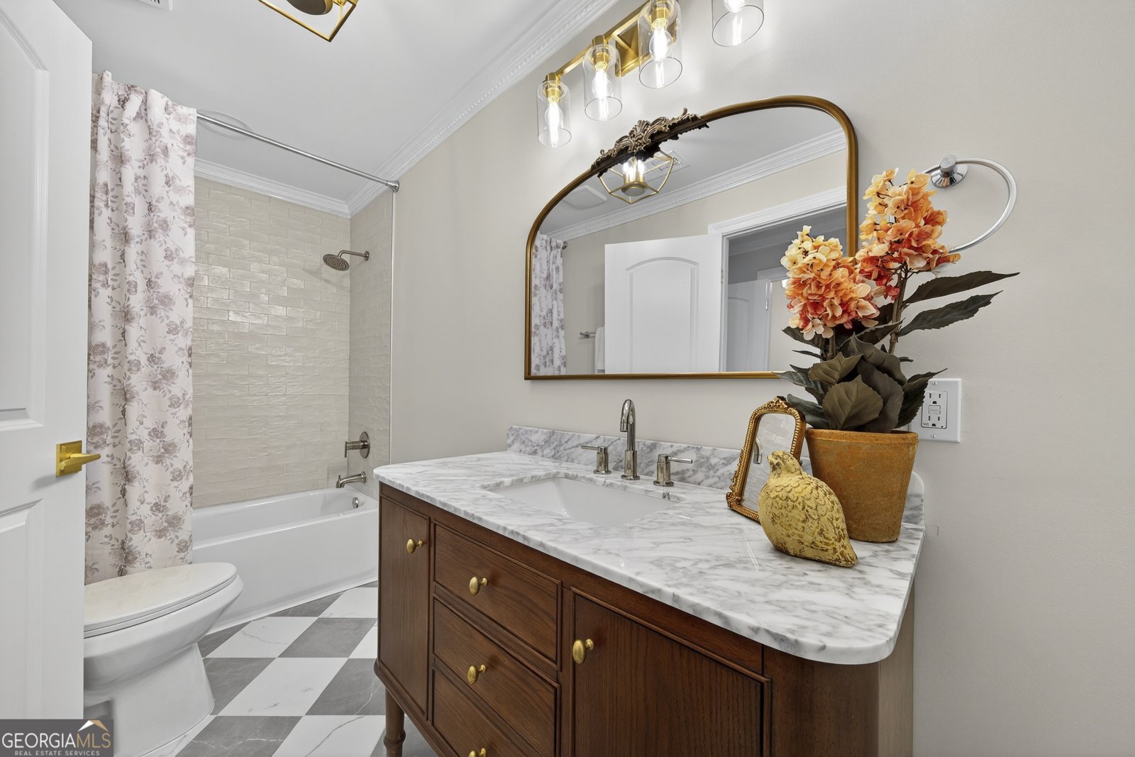 8294 Shelley Trail Macon - 37