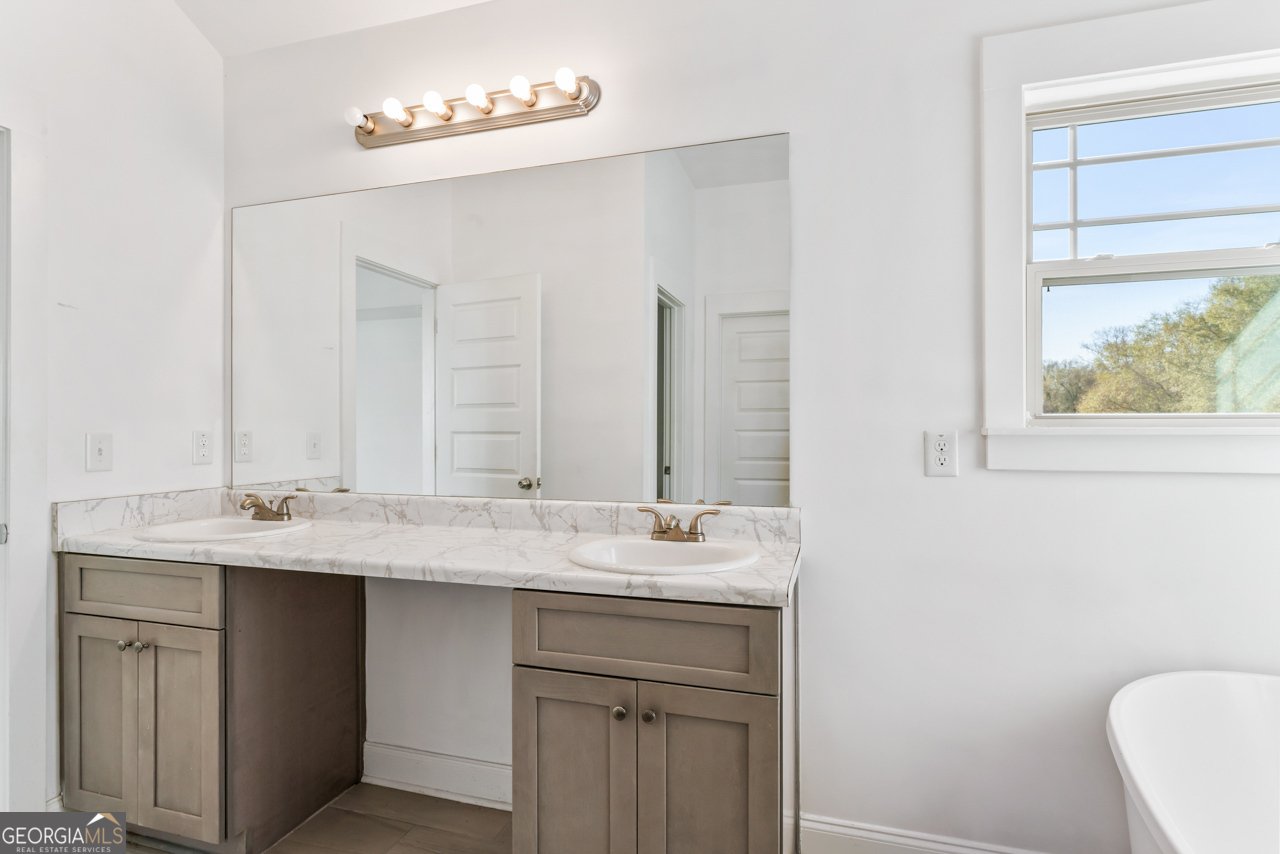 48 MAGNOLIA Parkway Hampton - 29