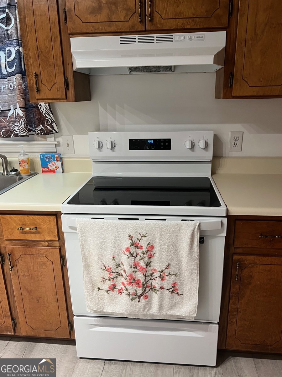 107 Roundcrest Drive Thomasville - 4