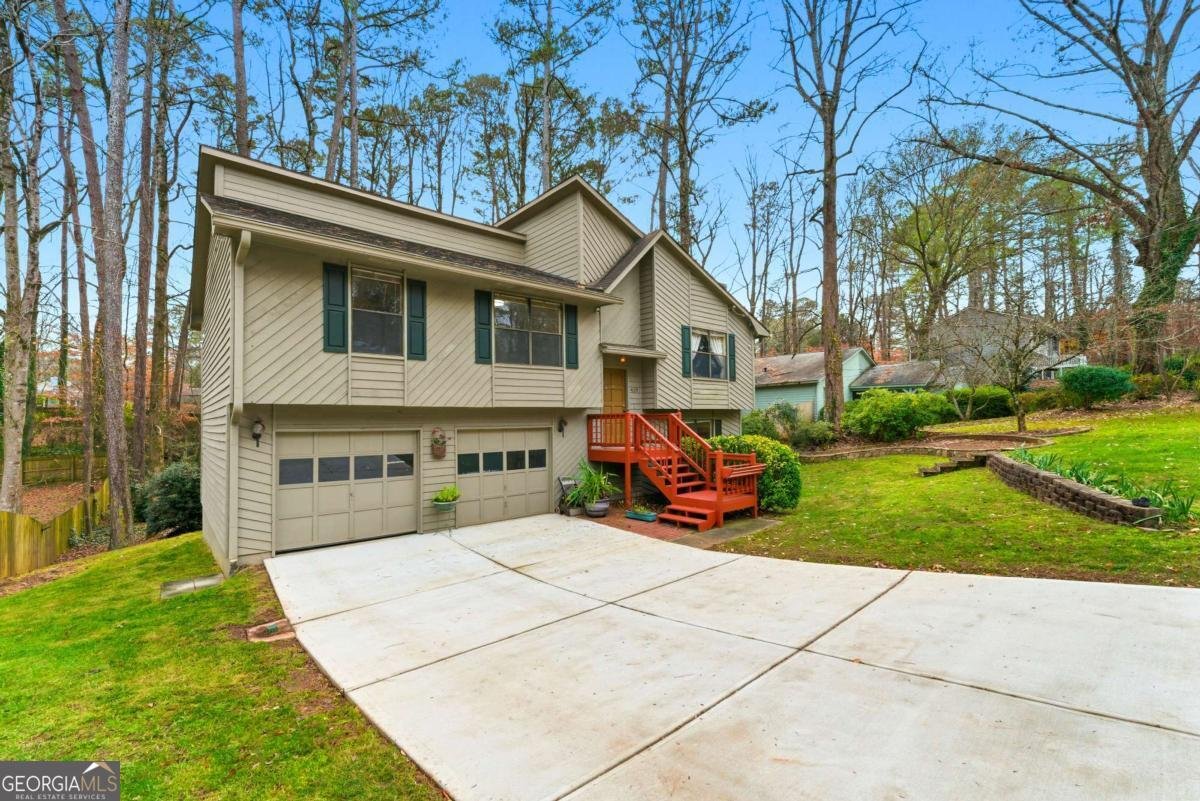 419 Ridgetop Drive Acworth - 2