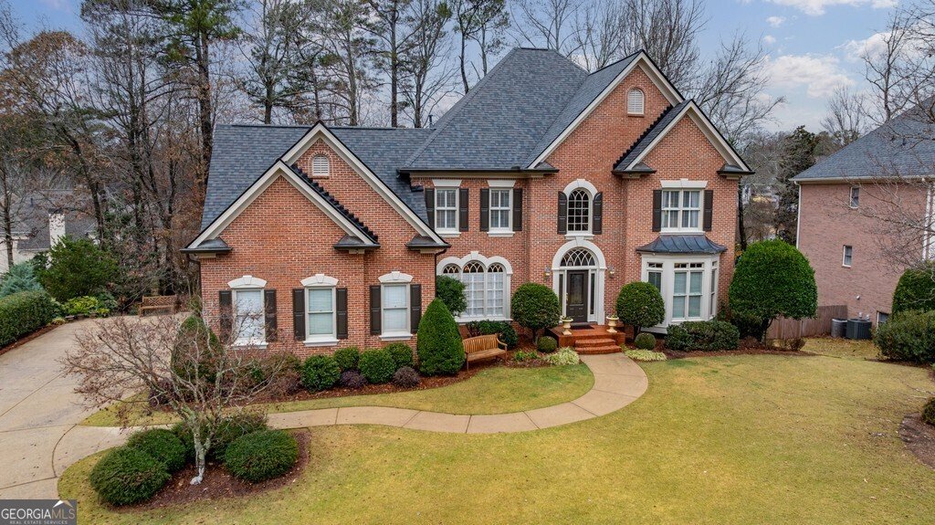10190 Oxford Mill Drive Johns Creek - main photo