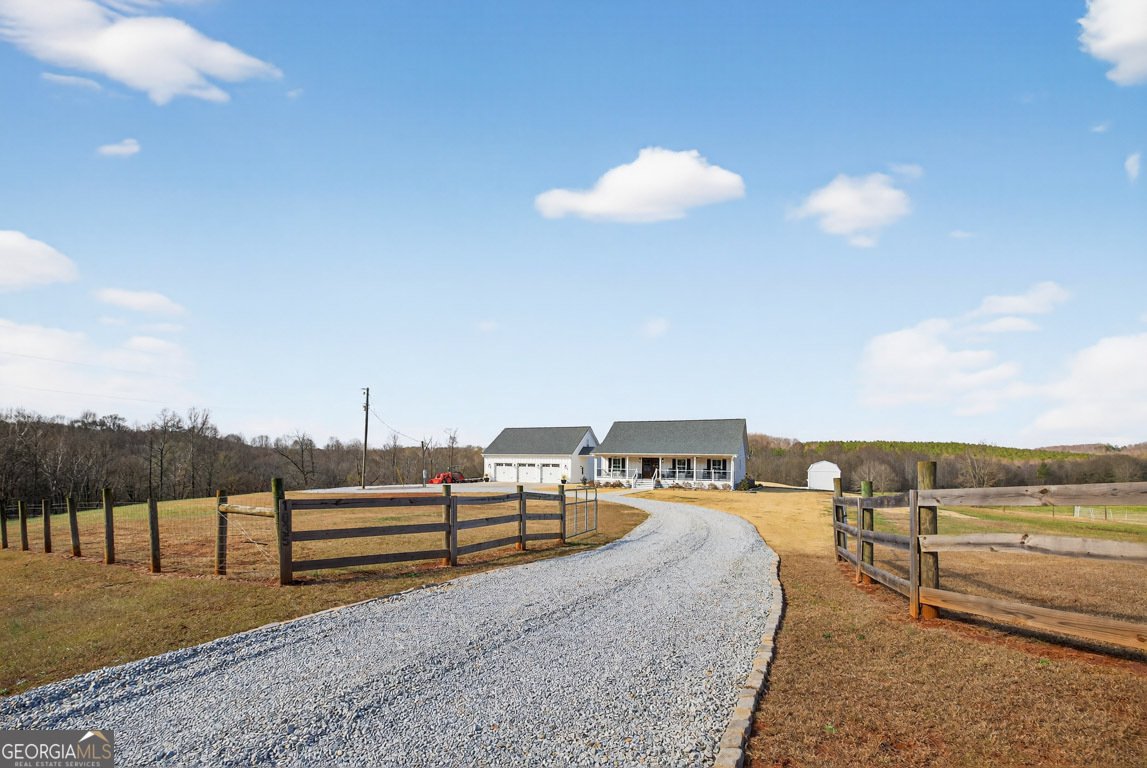 1035 McFarlin Bridge Road Carnesville - 79