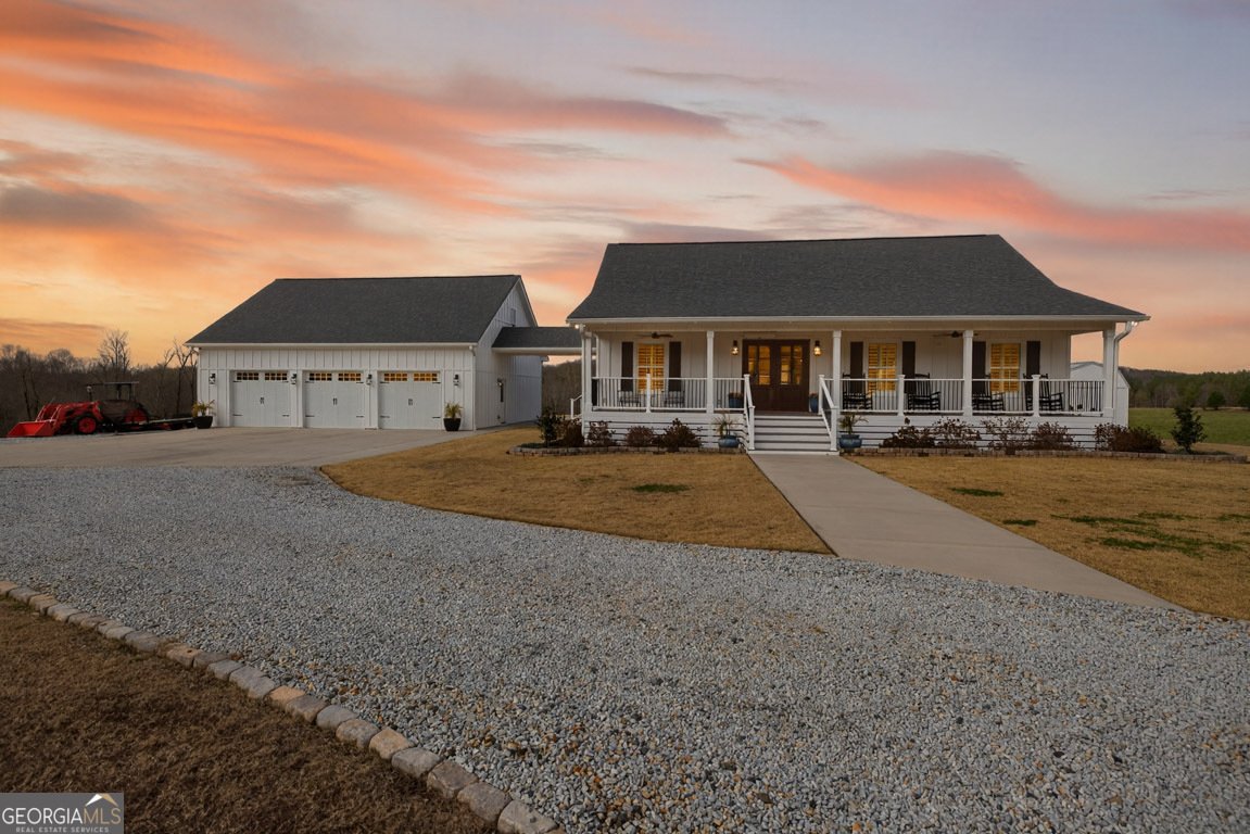 1035 McFarlin Bridge Road Carnesville - 82