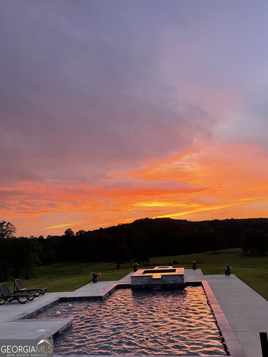 1035 McFarlin Bridge Road Carnesville - 84