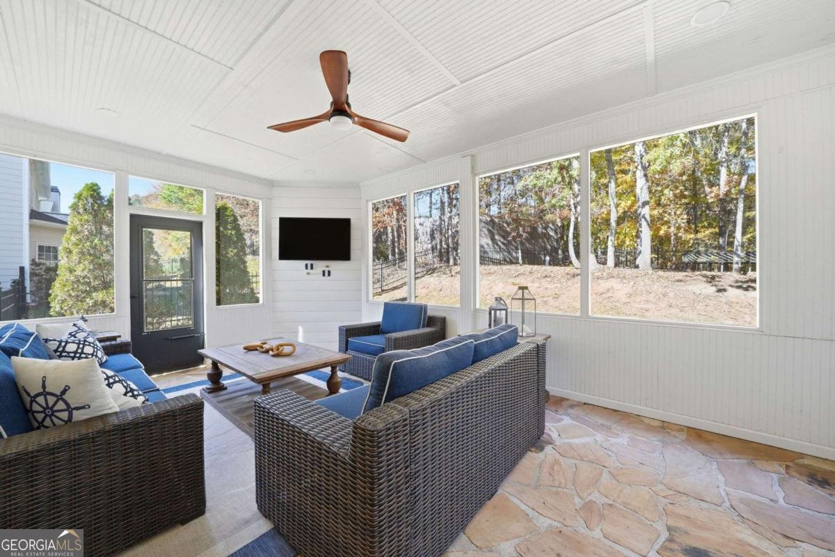 7022 Bennington Lane Cumming - 17