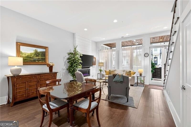 208 Sessions Street Woodstock - 13