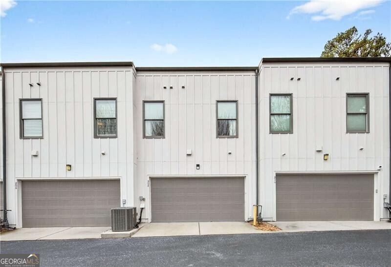 208 Sessions Street Woodstock - 42