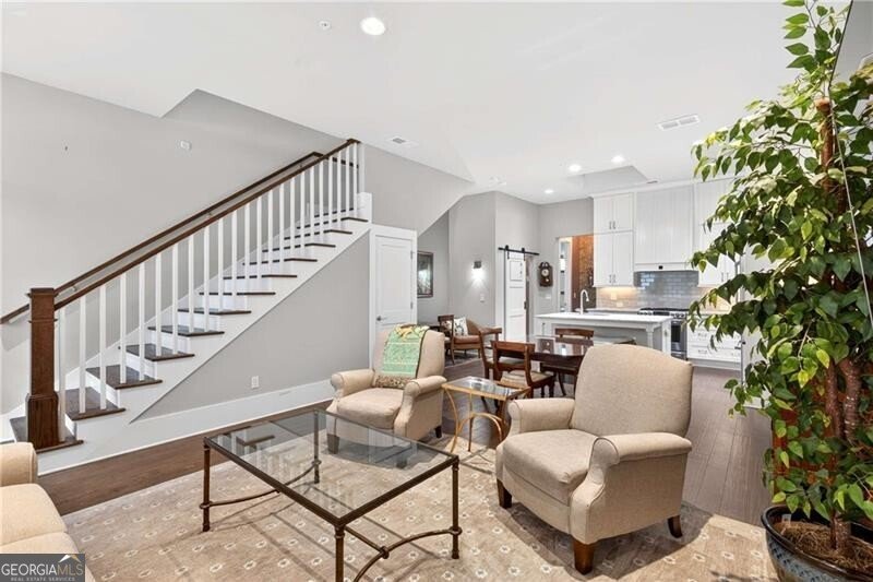 208 Sessions Street Woodstock - 9