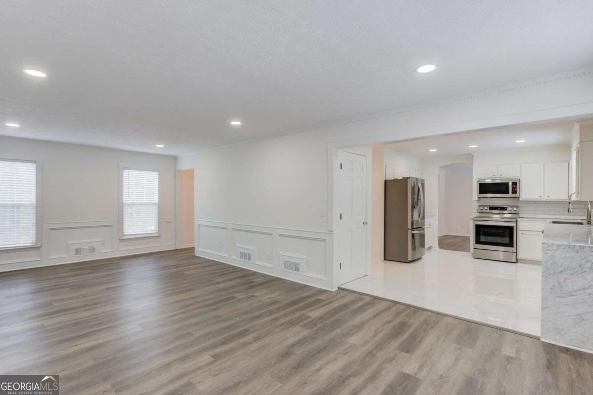 313 Summit Ridge Drive Lawrenceville - 14