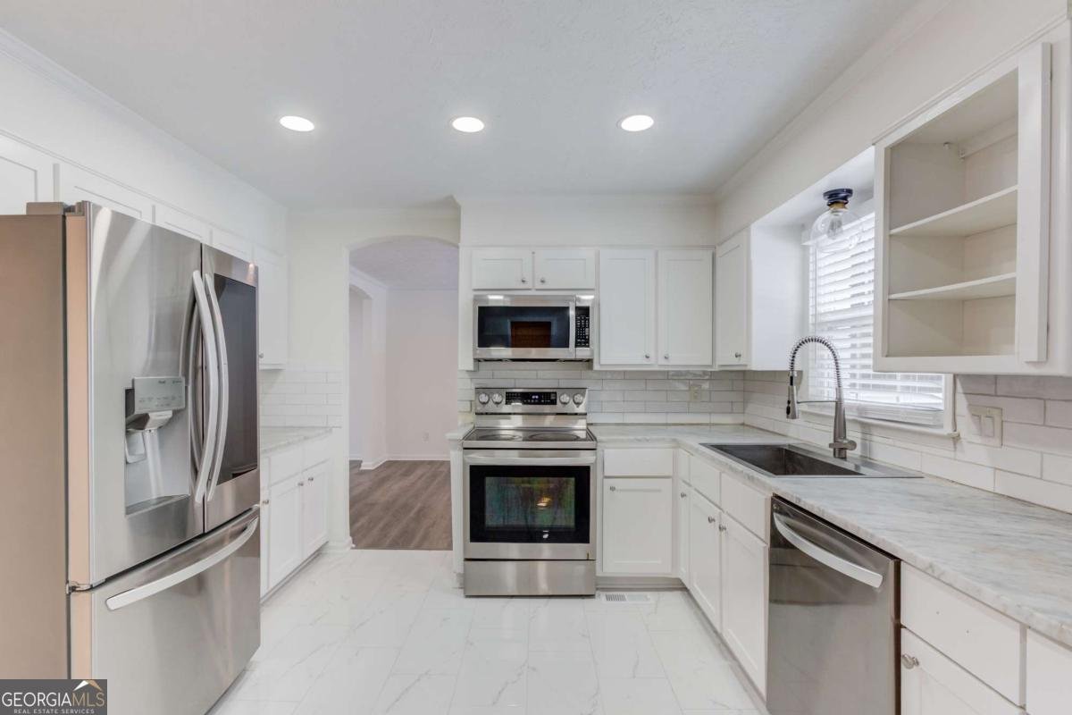 313 Summit Ridge Drive Lawrenceville - 2