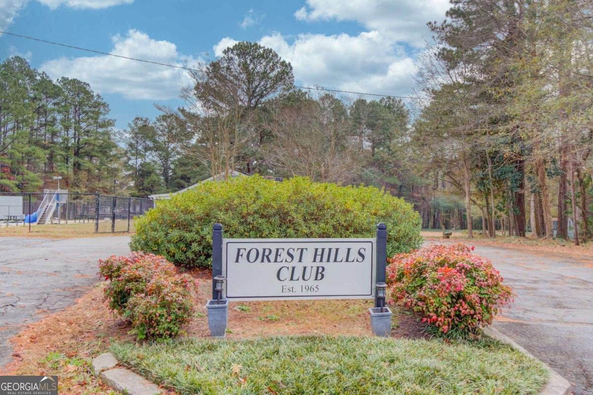 313 Summit Ridge Drive Lawrenceville - 44