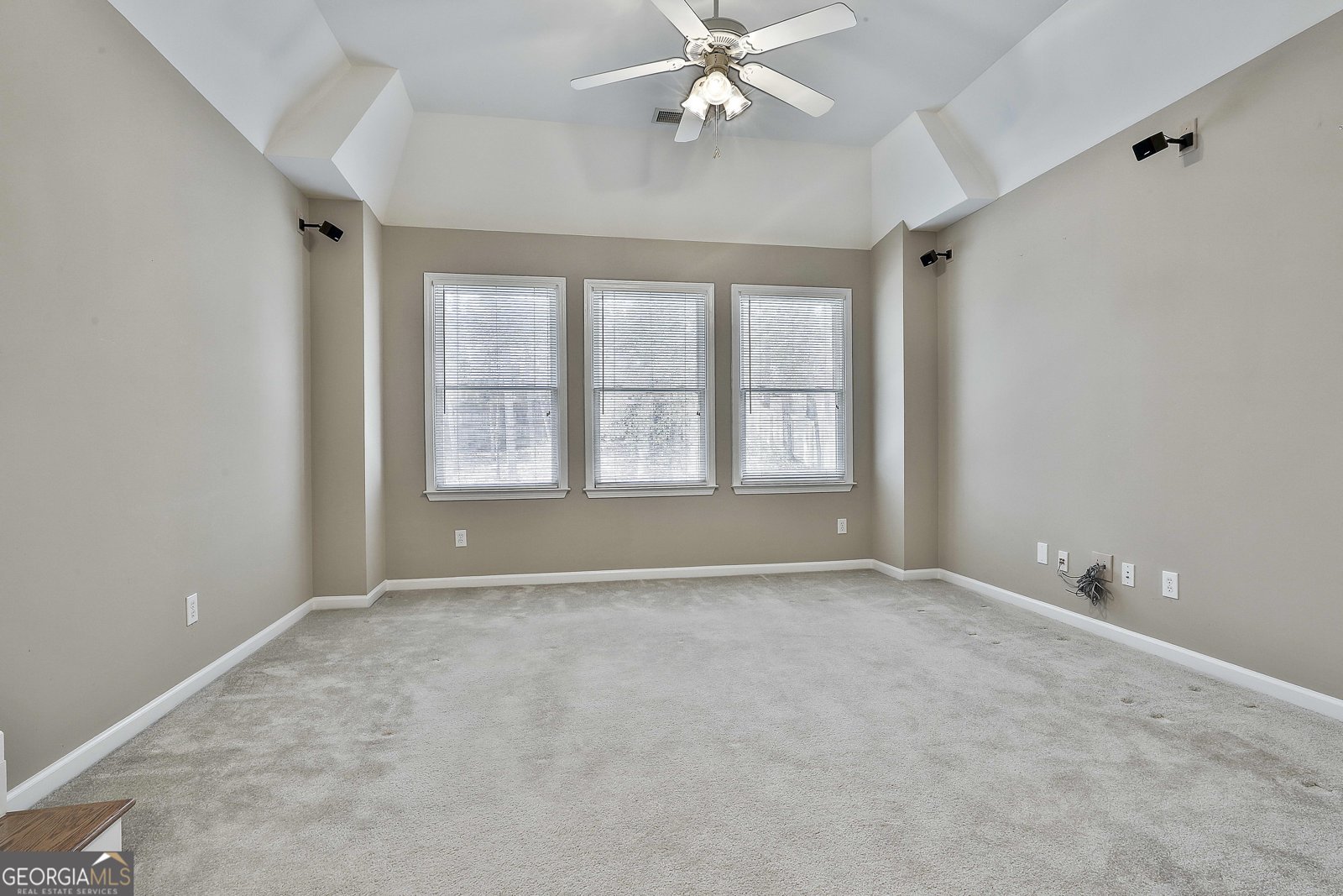 255 Highwoods Parkway Newnan - 35