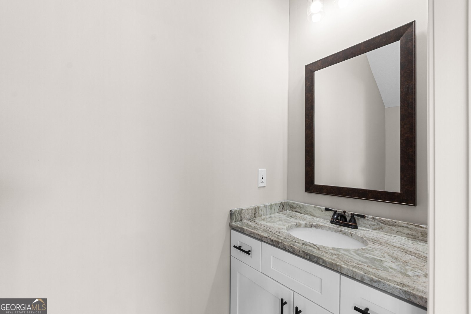 236 Beau Claire Circle Byron - 17