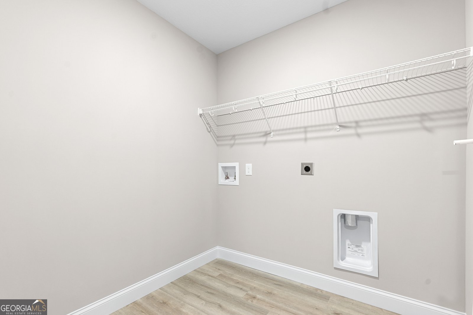 236 Beau Claire Circle Byron - 30