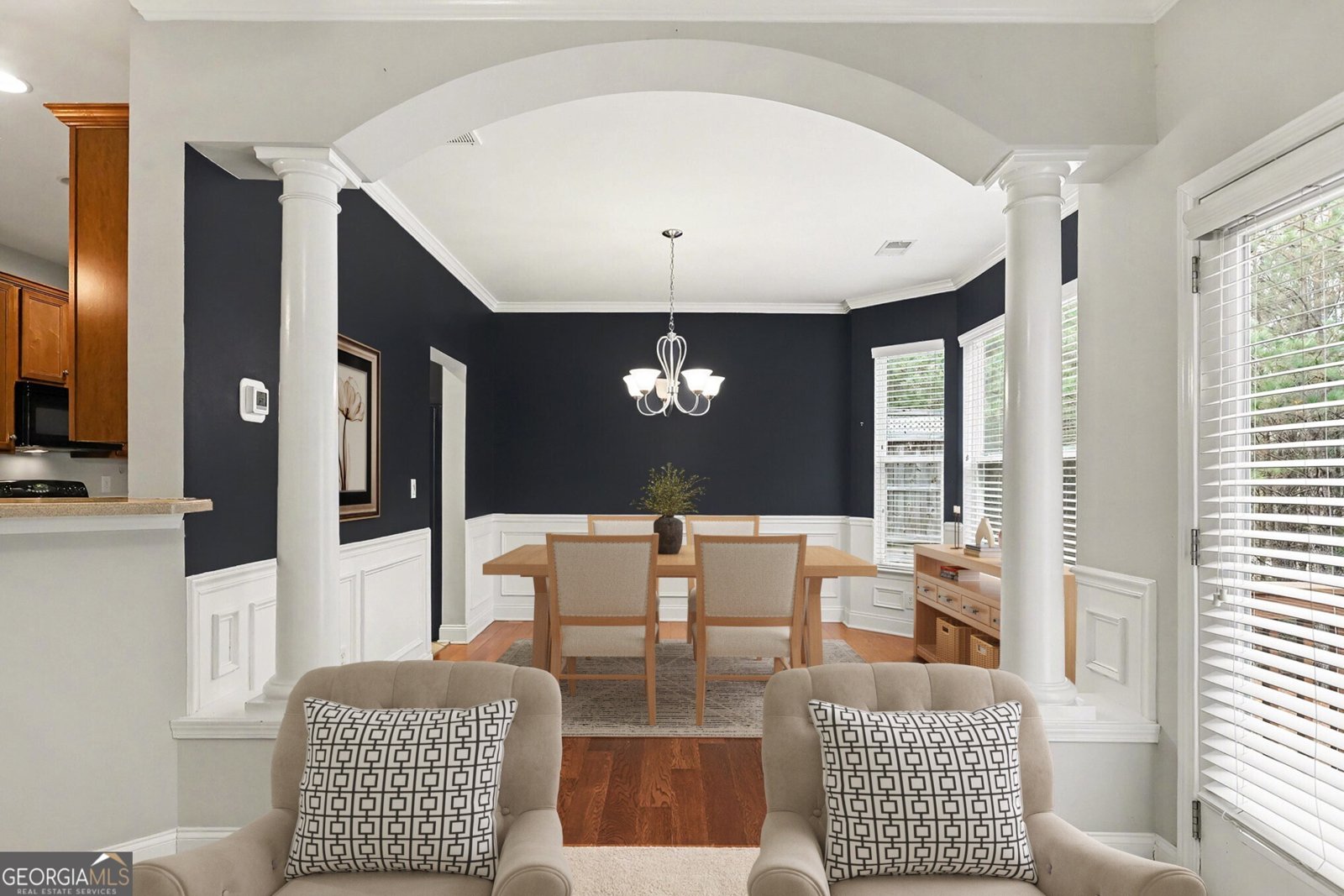 221 Stone Park Drive Woodstock - 3