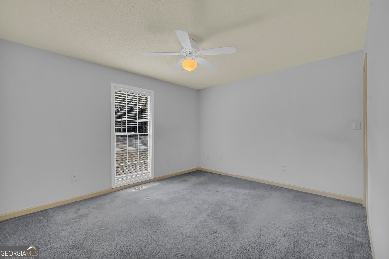 2987 HWY 72 EAST Comer - 34