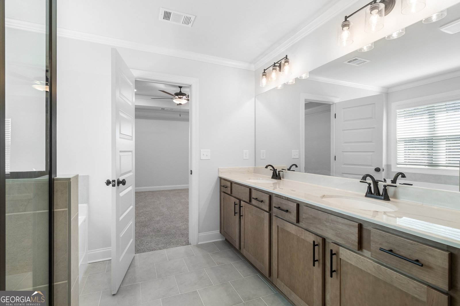 596 Calgary Downs Drive Winder - Photo 18