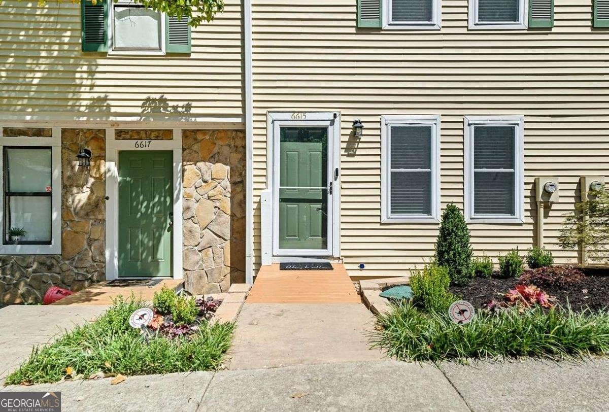 6615 Sienna Court Peachtree Corners - 30