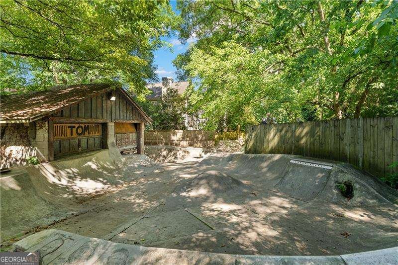 543 Seminole Avenue Atlanta - 48