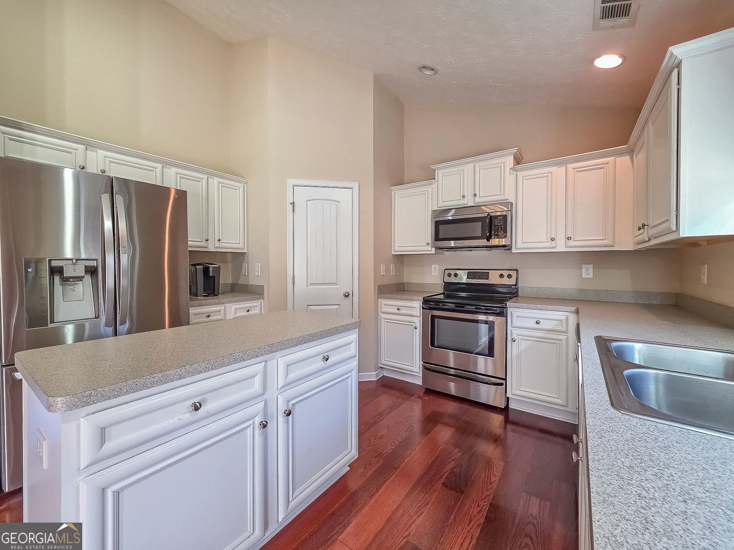 123 Willow Springs Drive Dallas - 13