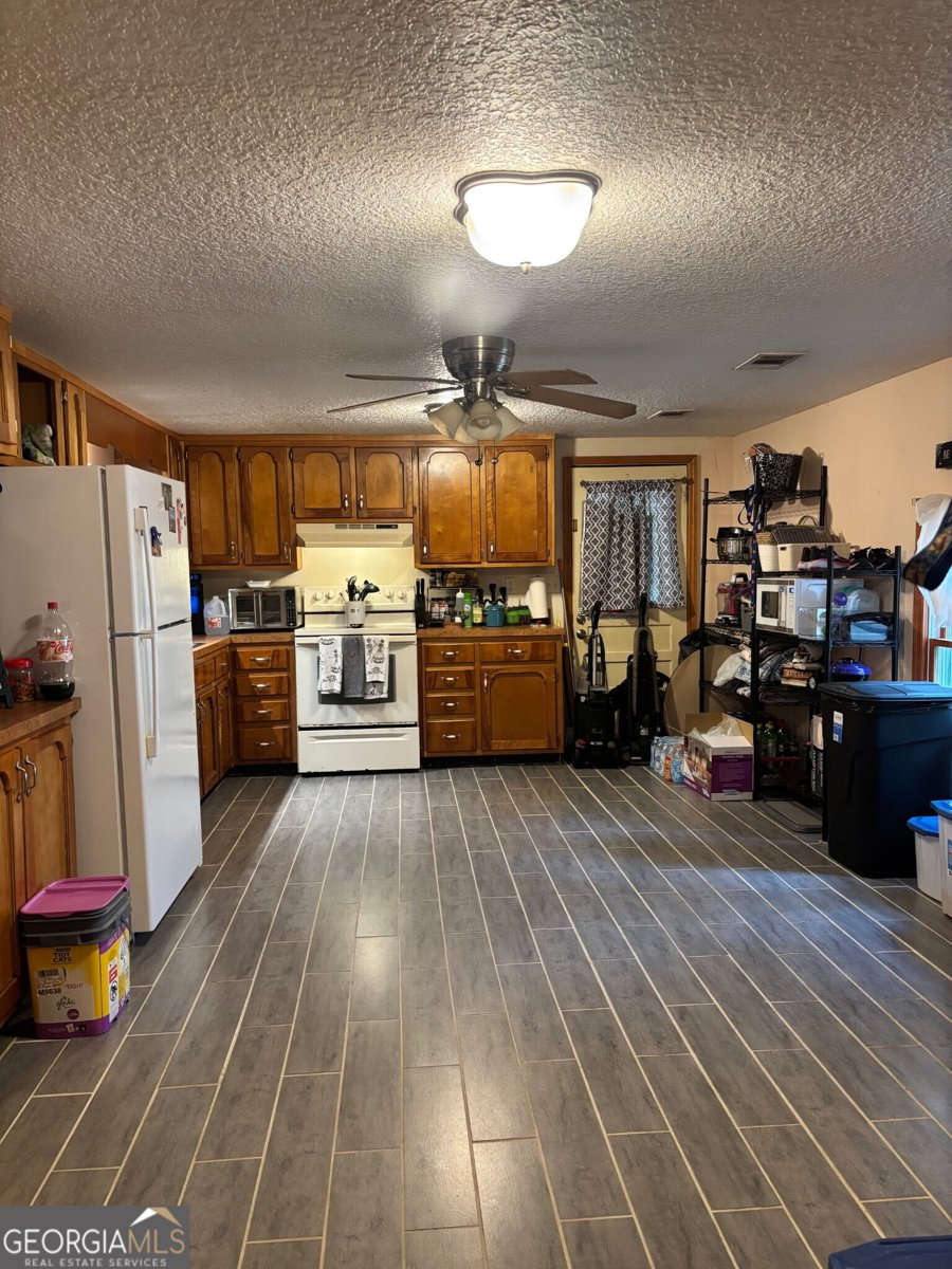 103 Courtney Lane Woodbine - 2