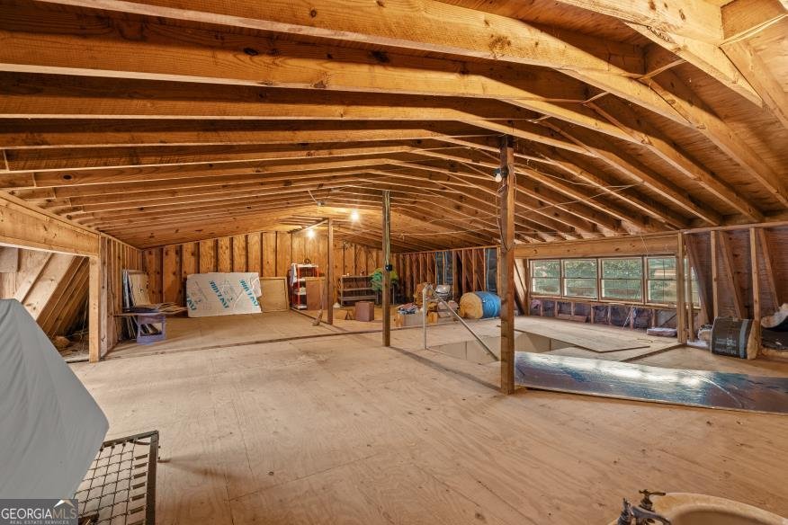 1030 100 Highway Bowdon - 21