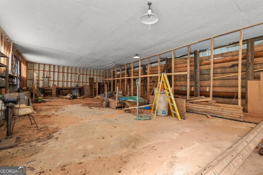 1030 100 Highway Bowdon - 37