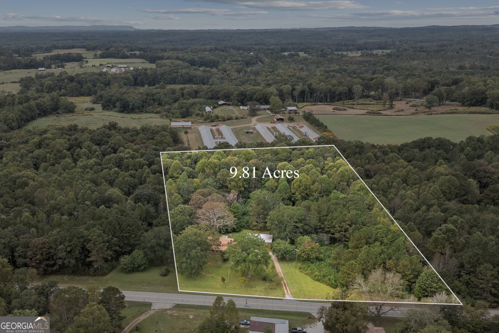 1030 100 Highway Bowdon - 40