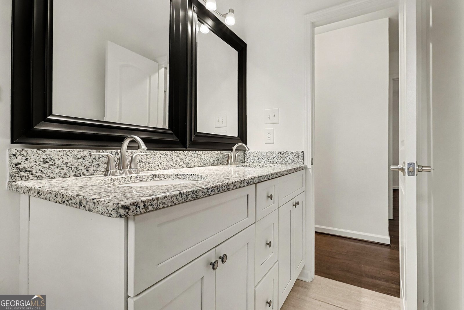 3053 Hollywood Drive Decatur - 18