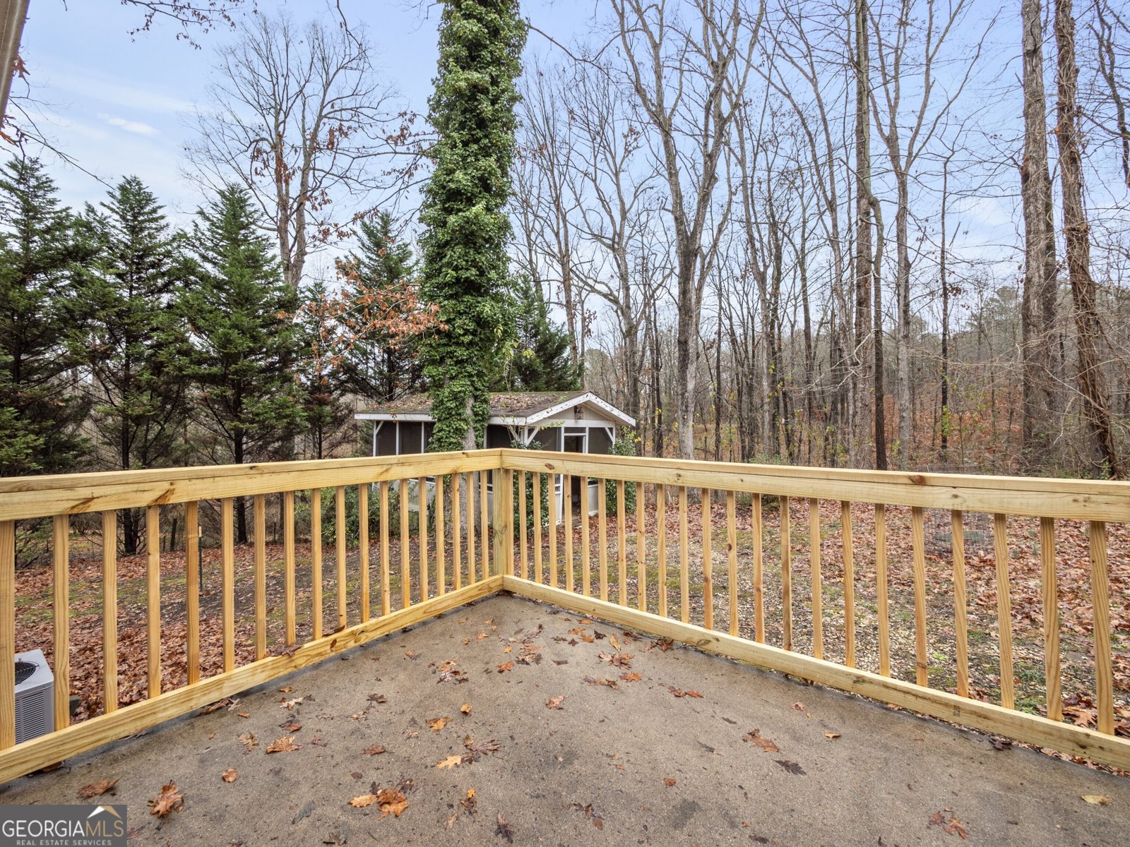 5165 Strickland Road Gainesville - 33