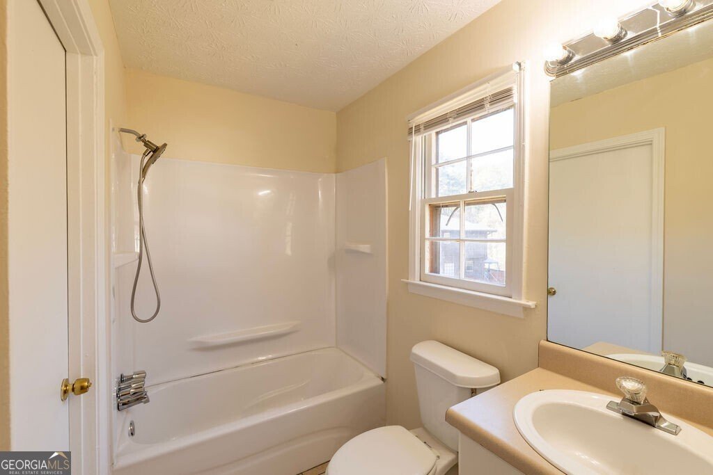 1223 Cedar Creek Court Conyers - 34