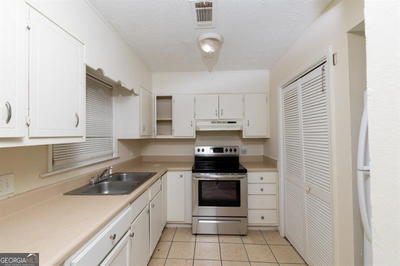 1223 Cedar Creek Court Conyers - 8