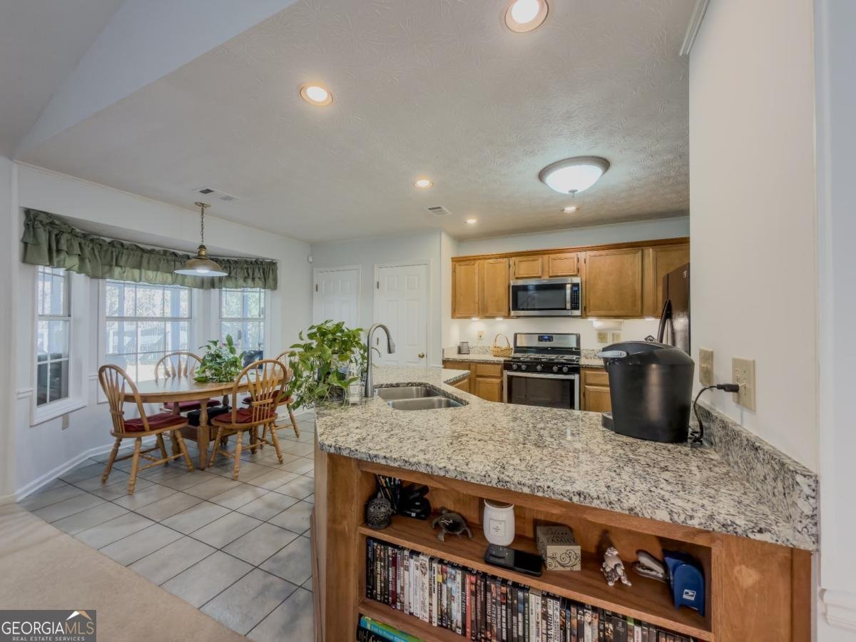 3851 Brittan Glade Trail Snellville - 26