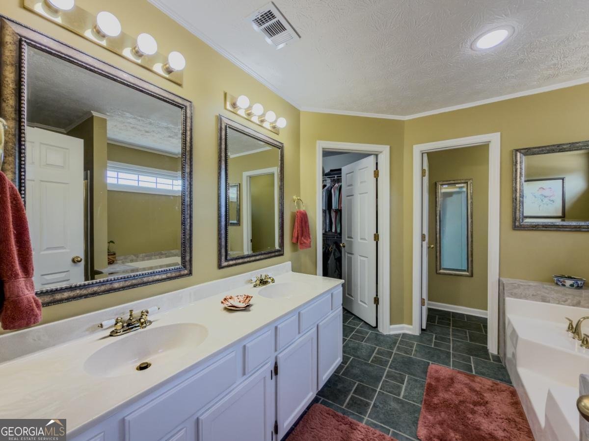 3851 Brittan Glade Trail Snellville - 33