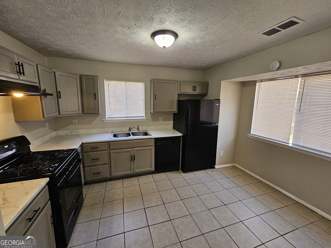 1037 Forest Path Stone Mountain - 14