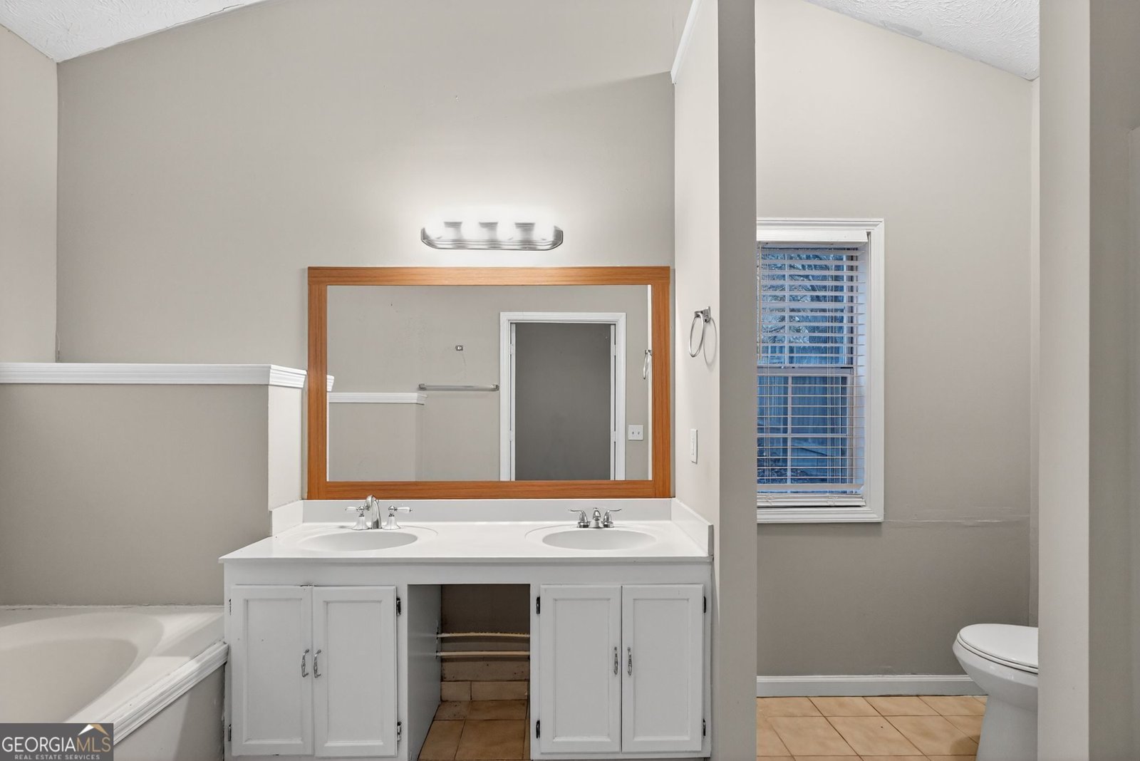 2596 Waterfall Court Ellenwood - 29