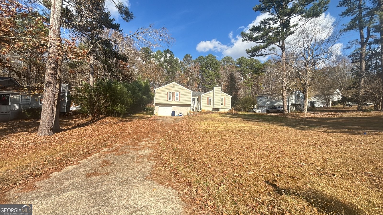 6510 Chickasaw Drive Douglasville - main photo