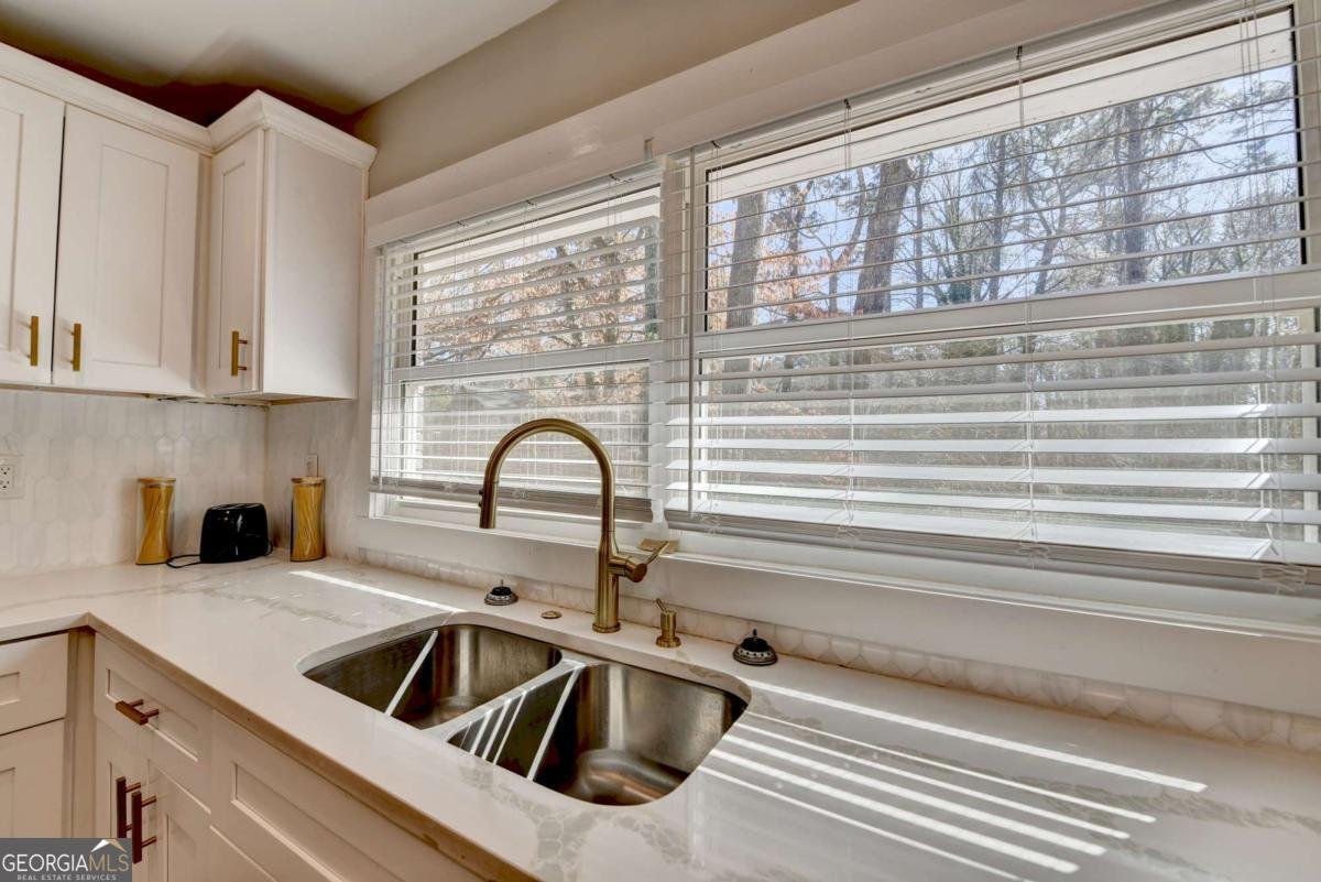 2945 Monterey Drive Decatur - 32