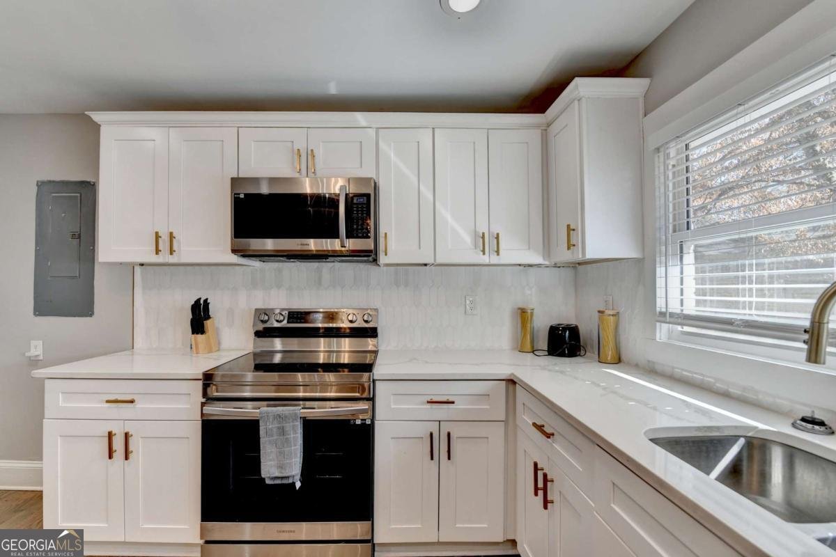 2945 Monterey Drive Decatur - 33