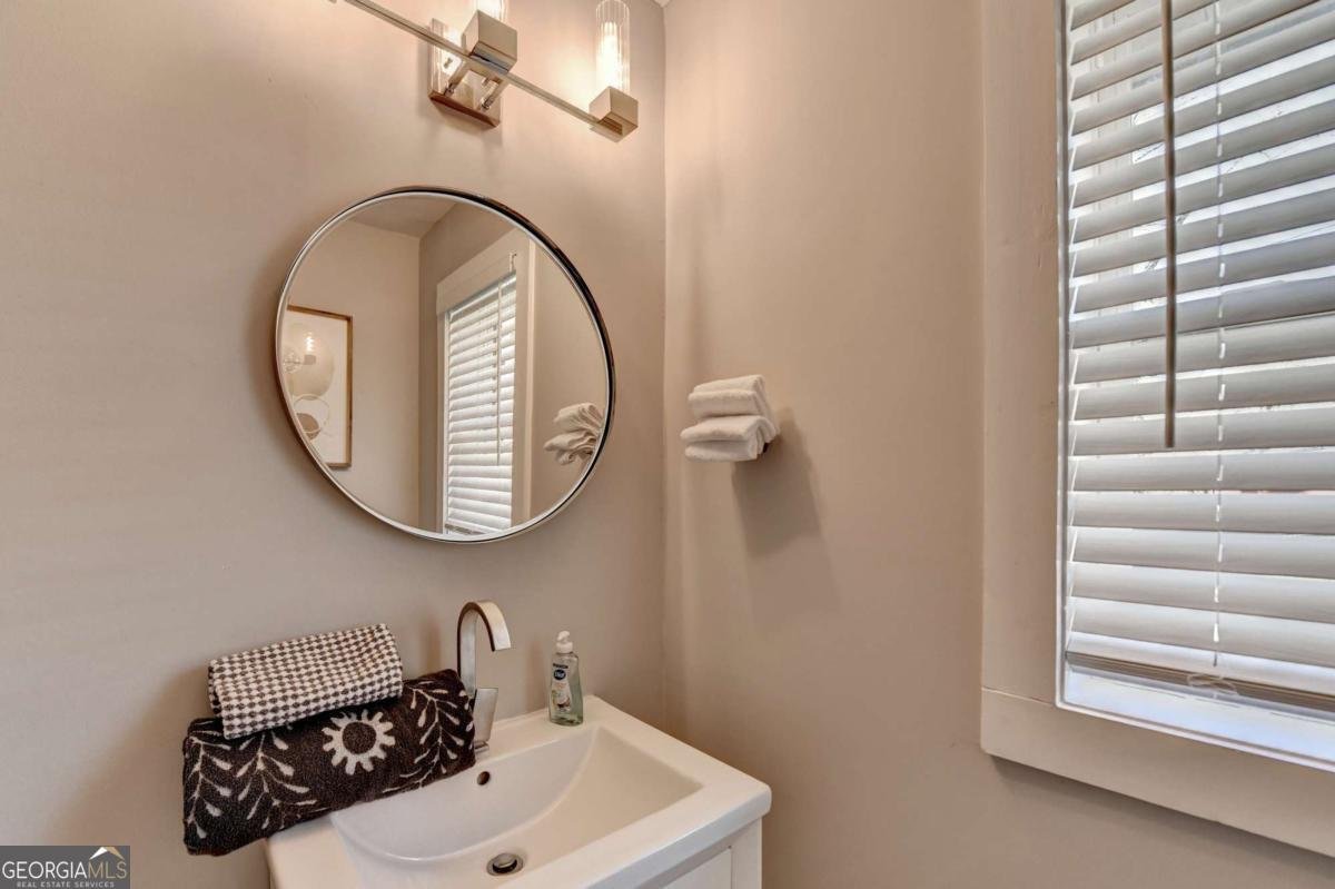 2945 Monterey Drive Decatur - 53