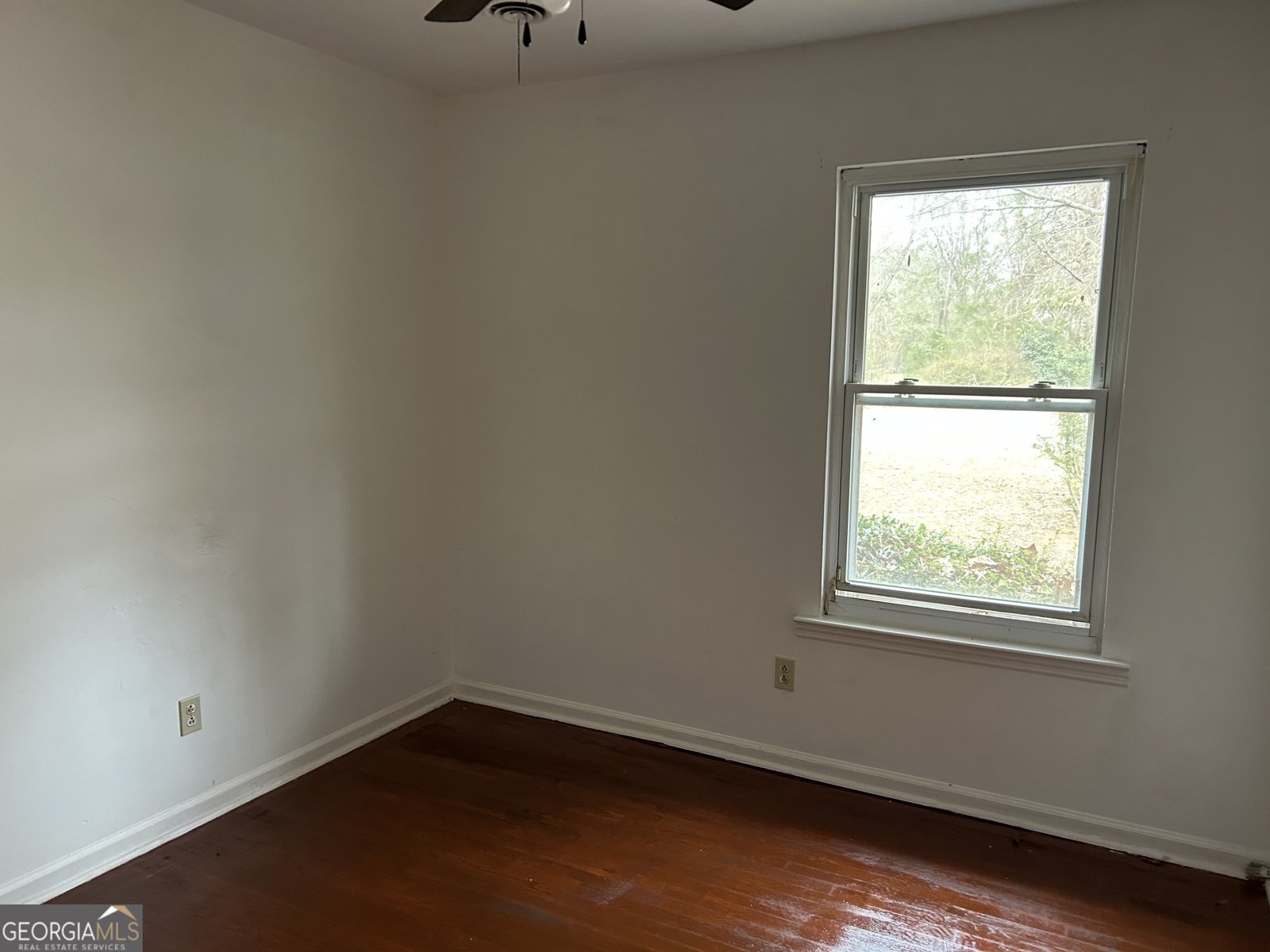 320 Hospital Drive Washington - 11